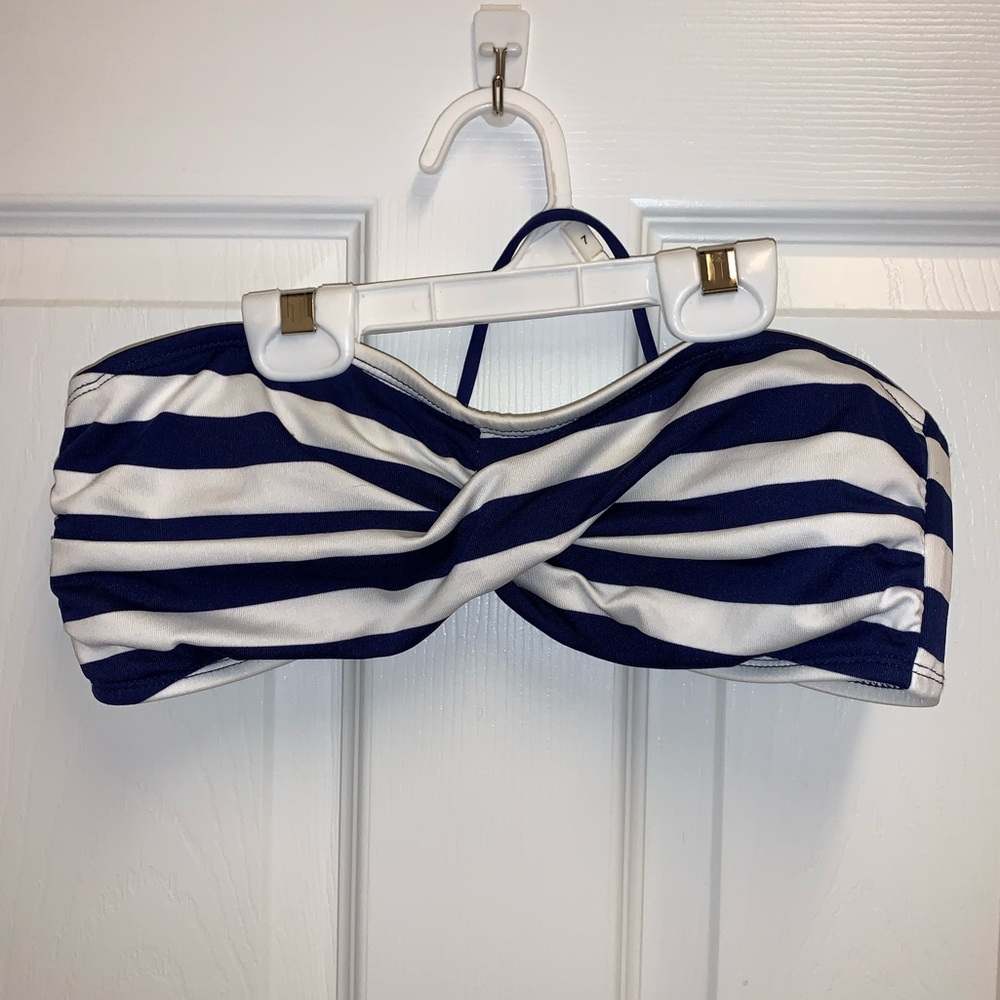 Stripped bandeau top